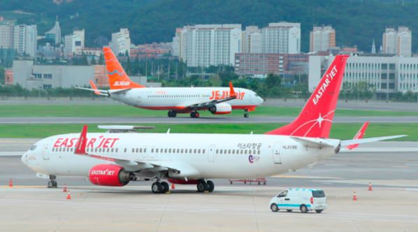 2020년 7월 김포공항에 세워진 이스타항공 여객기./연합뉴스