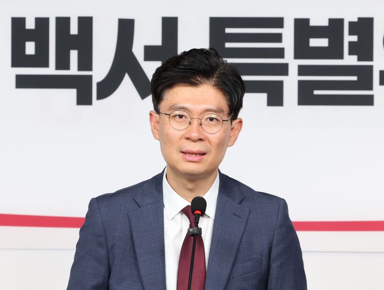 조정훈 국민의힘 총선 백서 특별위원장이 14일 서울 여의도 당사에서 제3차 총선 백서 특별위원회 전체회의에서 발언을 하고 있다. /뉴스1