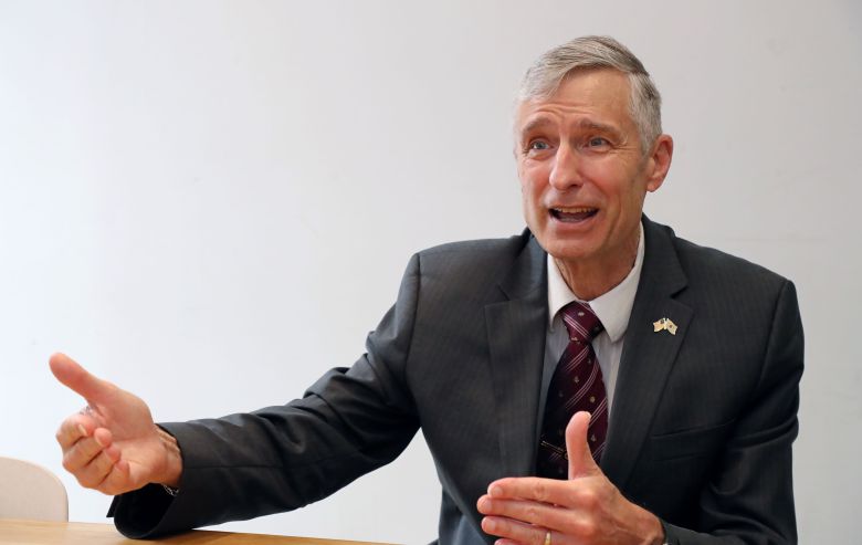 미국의 북한 전문가 브루스 베넷 박사(RAND 연구소)가 2022년 8월 31일 서울 중구 조선일보미술관에서 본지와 인터뷰를 하고 있다. /남강호 기자