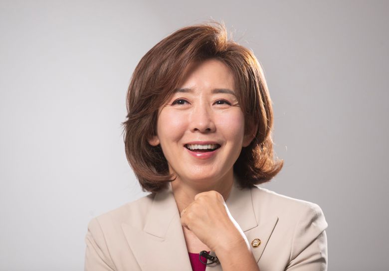 나경원 후보가 지난 28일 본지와 인터뷰를 하고 있다./박상훈 기자