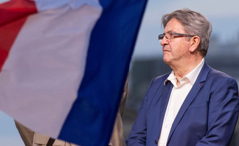 7일 치러진 프랑스 총선 2차 투표에서 1위당이 된 좌파연합 내 굴복하지않는프랑스의 장뤼크 멜랑숑 대표. /EPA 연합뉴스