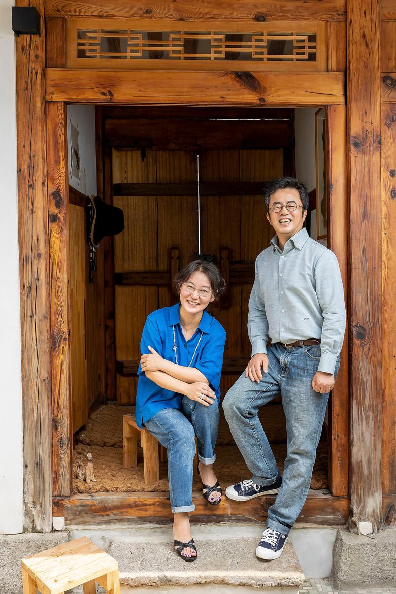윤혜자(왼쪽)·편성준 부부는 회사를 그만둔 지 5년이 넘었다. "바보같이 살아도 큰일 나지 않고, 좀 논다고 굶어 죽지 않더라고요." /양수열 영상미디어 기자