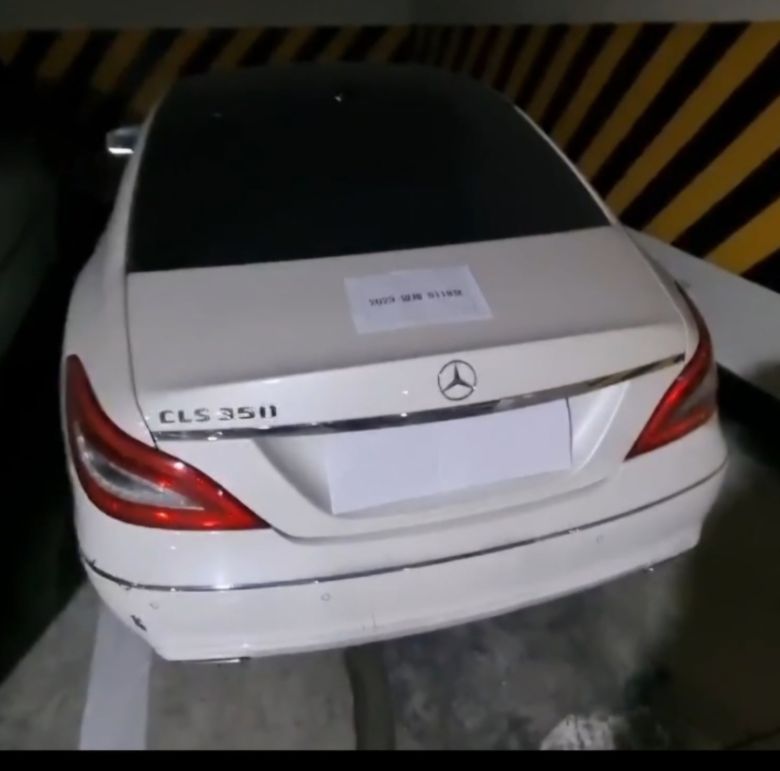 상습 음주운전자 A씨가 몰던 벤츠 CLS350 차량. 법원은 지난해 7월 해당 차량에 대한 검찰의 압수 영장을 '선례가 부족하다'며 기각했으나, 검찰이 A씨의  교통 과태료, 무인단속 내역 등을 보강해 영장을 재청구한 끝에 압수됐다. /대검찰청