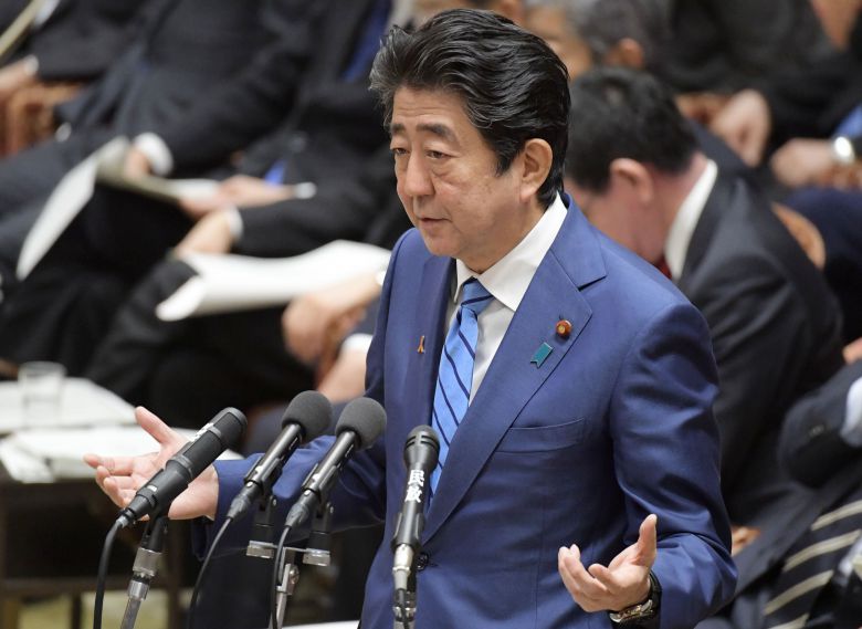 아베 신조 전 일본 총리/마이니치신문