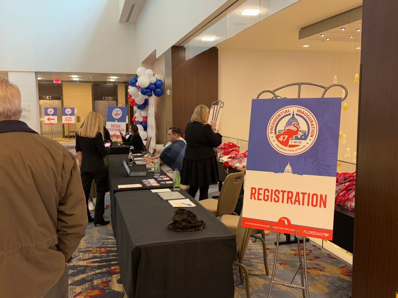 18일 워싱턴DC의 한 호텔에서 공화당원과 도널드 트럼프 대통령 당선인 지지자 대상 행사가 열리고 있다. /워싱턴=김은중 특파원