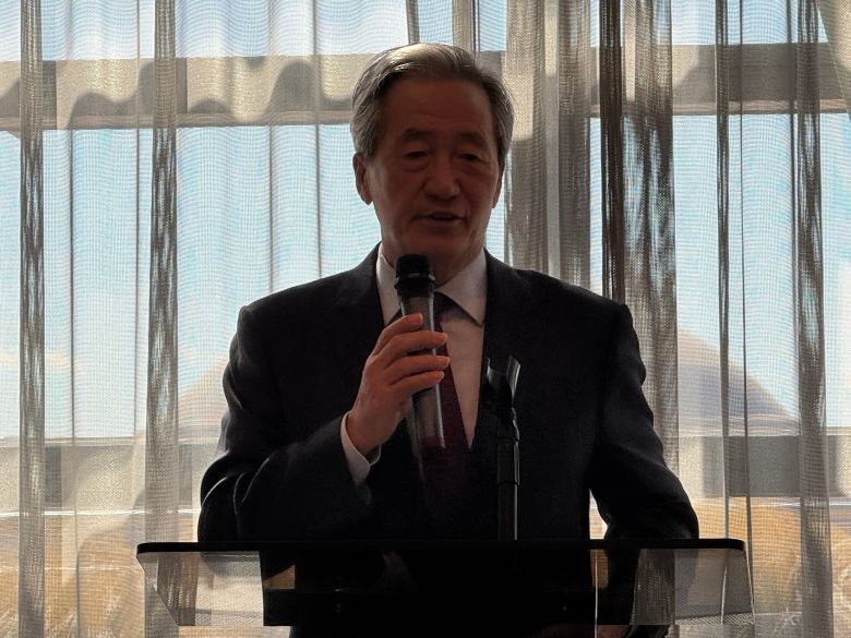 정몽준 아산정책연구원 명예이사장이 17일 미국 워싱턴 DC 존스홉킨스대 국제대학원에서 연설을 하고 있다. /워싱턴=김은중 특파원