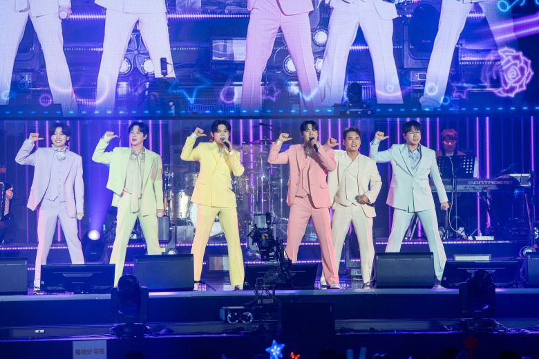 미스터트롯3 전국 콘서트-서울. 톱 6 공연. /밝은 누리