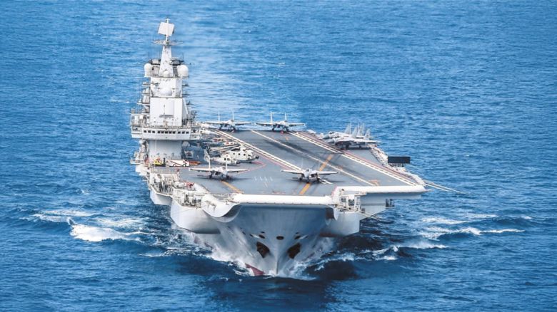 중국의 항공모함 산둥호