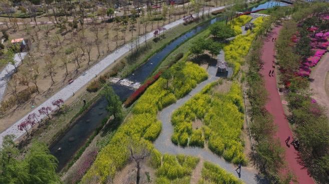 부산시가 사하구 신평장림공단 외곽에 조성할 '기후대응 숲' 구상도./부산시