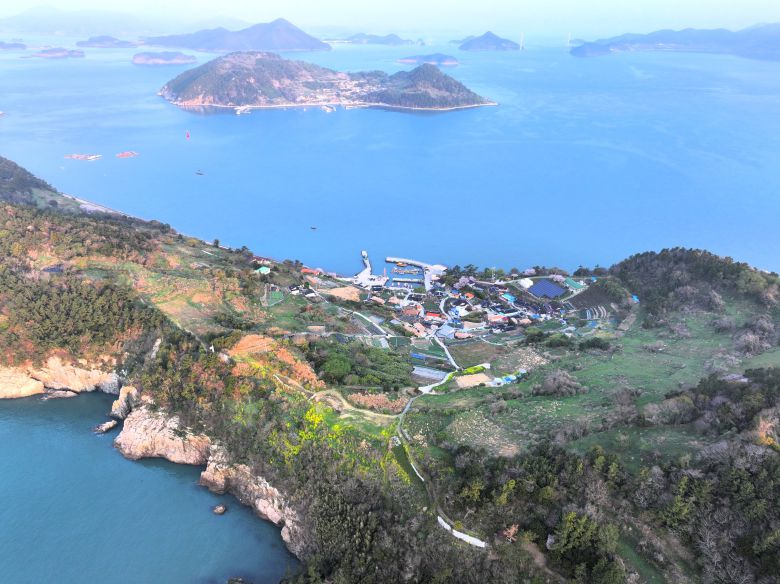 공중에서 본 하화도./김준