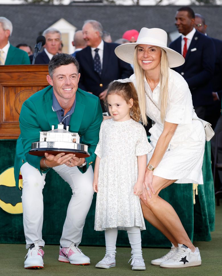 매킬로이와 아내 에리카 스톨, 딸 포피. 최근 매킬로이가 달라진 거라면 가족이 삶에서 최우선 순위로 올라왔다는 점이다. /UPI 연합뉴스.