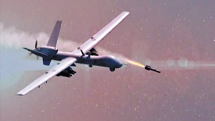 북한 조선중앙TV가 지난 2023년 7월 무인 공격기의 미사일 발사 장면을 공개했다. /조선중앙TV 연합뉴스