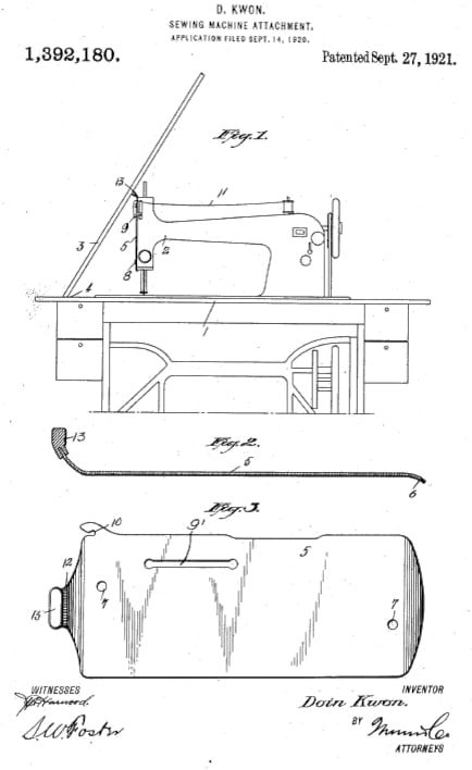 애국지사 권도인 선생이 한국인으로는 처음으로 1920년 9월 14일 출원한 재봉틀 부속 장치 특허 도면. 재봉틀에서 실을 박는 부위 측면에 쿠션을 덧대 본체가 손상되는 것을 방지하는 장치다. 가운데는 이 장치의 측면도이고, 아래는 정면을 나타낸 그림이다./미국 특허 등록 공보