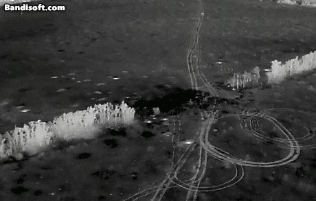 우크라이나군이 사용한 집속탄이 떨어지고 있는 모습. /텔레그램