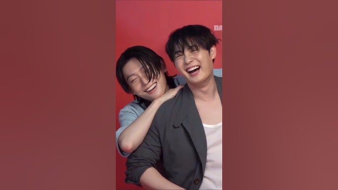 김용빈 손빈아/ 데이즈드 인스타 캡쳐