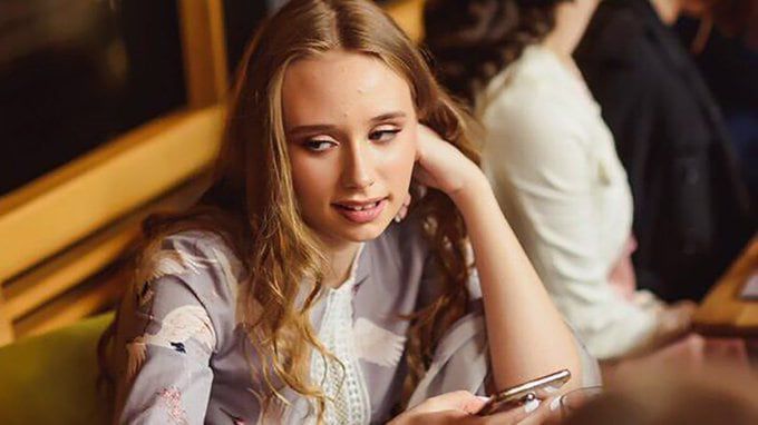 블라디미르 푸틴 러시아 대통령의 혼외자로 알려진 엘리자베타 크리보노기흐. /더 타임스 엑스(X·옛 트위터)