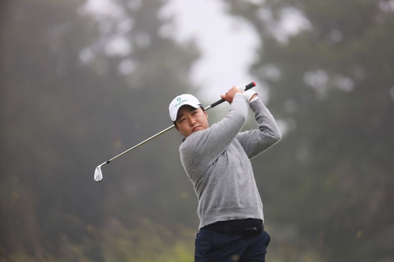 이일희가 9일 미국 뉴저지주 시뷰 베이코스에서 열린 LPGA 투어 숍라이트 클래식 3라운드에서 11번홀 티샷을 하고 있다./AFP 연합뉴스