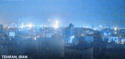 13일 새벽 이스라엘이 이란 핵 프로그램 등을 선제 공격했다. /AP