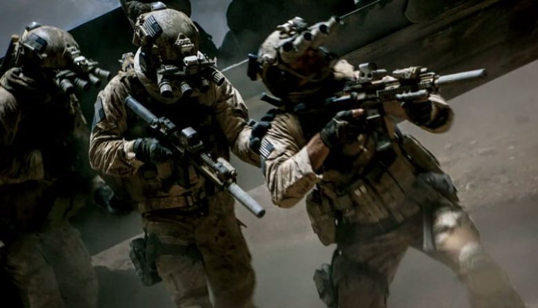 ‘넵튠 스피어(빈 라덴 사살) 작전’을 다룬 영화 《ZERO DARK THIRTY》의 한 장면. 팔란티어는 정보를 분석해 빈 라덴의 은신처를 알아냈다./영화 ‘Zero Dark Thirty’ 화면 캡처