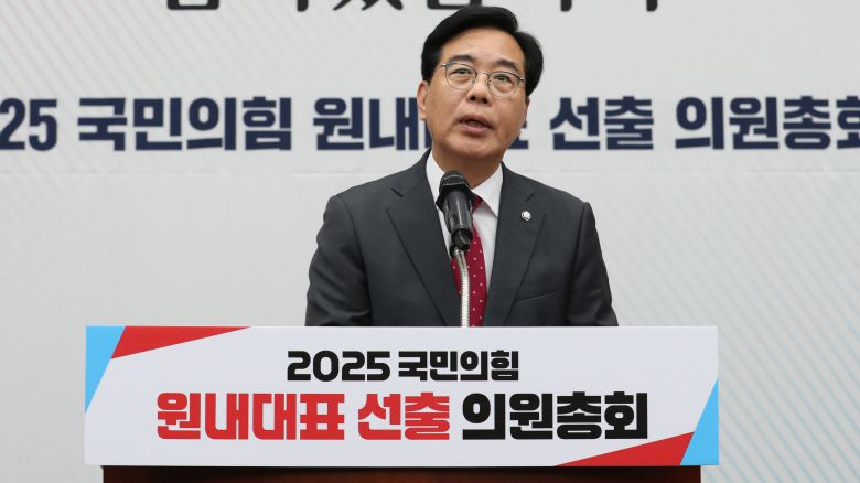 16일 의원총회에서 국민의힘 신임 원내대표 선출된 송언석 의원. /남강호 기자