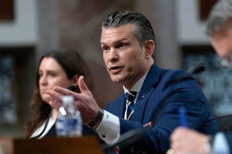 피트 헤그세스 국방부 장관이 18일(현지 시각) 워싱턴 미의회에서 열린 상원 군사위원회 청문회에 출석해 증언하고 있다./AP 연합뉴스