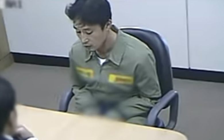 강호순이 자신의 범행을 자백하고 있다. /SBS