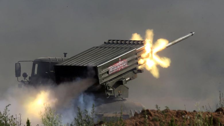 2020 모스크바에서 개최된 국제군사기술포럼. 토네이도-G 로켓 발사 장면./러시아 국방부