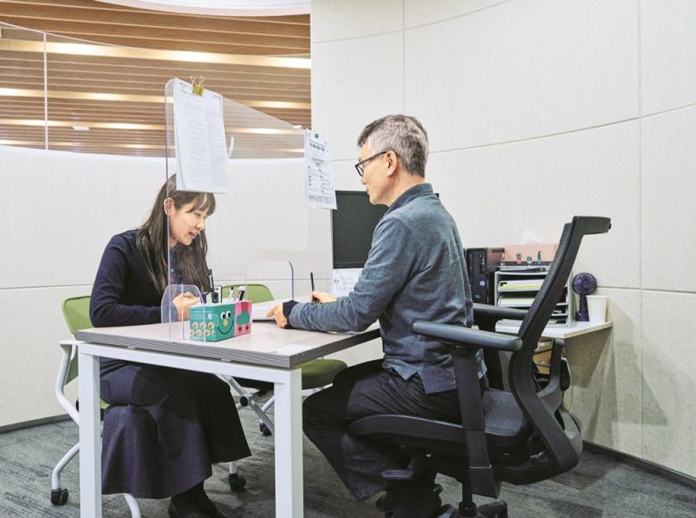 서울신용보증재단은 생존 위기에 내몰린 '자영업자 맞춤형 지원' 정책을 추진하고 있다. 청년 창업자부터 노포(오래된 가게)로 대표되는 고업력 자영업자까지 경쟁력 회복을 돕기 위한 다양한 사업을 진행 중이다. /서울신용보증재단 제공