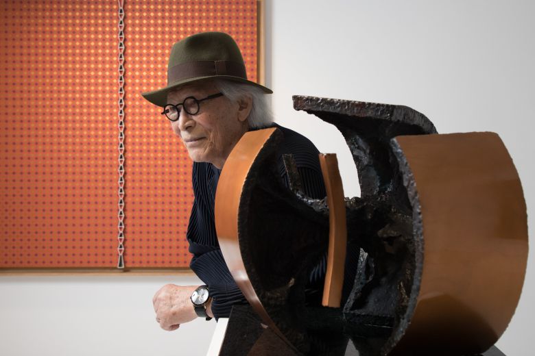 서울 원서동 아라리오갤러리 전시장에서 만난 1세대 추상 조각가 엄태정. /고운호 기자