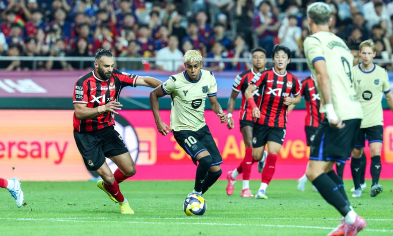 31일 오후 서울 마포구 서울월드컵경기장에서 열린 FC 서울과 FC 바르셀로나의 친선경기. FC 바르셀로나 라민 야말이 골을 넣고 있다.2025.7.31 /박성원 기자