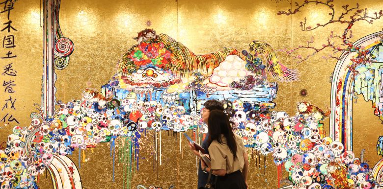 세계 최대 화랑 가고시안은 4개의 패널로 구성된 무라카미 다카시의 초대형 작품을 내걸어 관람객 발길을 붙잡았다. /고운호 기자