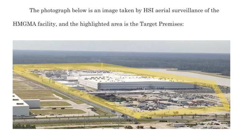 지난달 31일 미 법원이 발부한 영장에는 국토안보수사국이 내사 하며 촬영한 현대차·LG에너지솔루션의 배터리 합작 공장 건설 현장 사진도 담겨 있는 것으로 확인됐다./미 법원