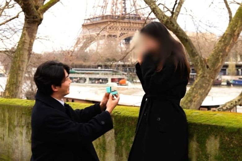 그룹 2PM의 멤버 옥택연이 지난해 여자친구와 파리에서 찍은 스냅 사진이 유출됐다./인스타그램