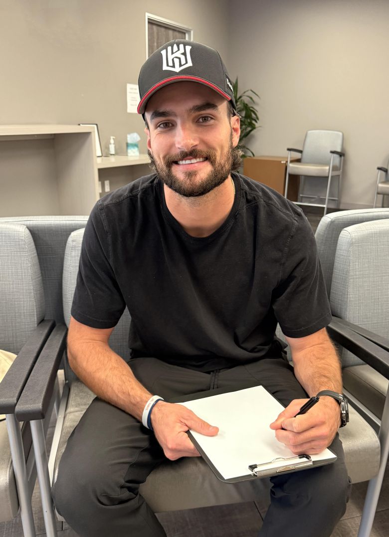 프로야구 kt wiz가 빅리그 경력이 있는 새 외국인 타자 샘 힐리어드(31)를 영입했다. /KT 위즈