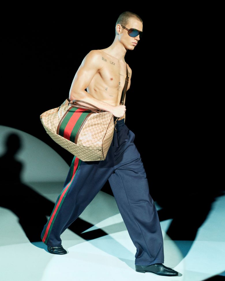 구찌 2026 프리폴 컬렉션 ‘제너레이션 구찌’/뎀나