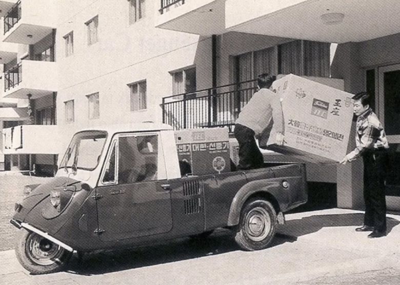 기아가 만들었던 우리나라 첫 삼륜차 ‘K-360’. /기아