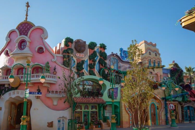 만화영화 내용에 맞게 구성한 상하이 디즈니랜드의 주토피아 테마구역./Disney Parks Blog