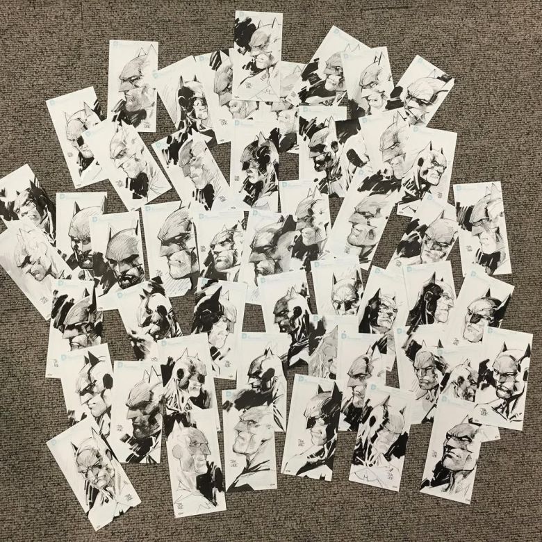 짐 리가 그린 배트맨 스케치. "수백 번이나 그렸지만 매번 조금씩 다르게 나온다"며 "원하는 결과에 도달하지만 항상 예상했던 방식은 아니라는 게 바로 스케치의 묘미"라고 했다. /인스타그램