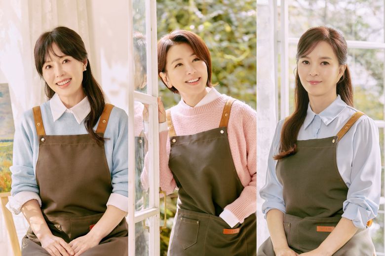 연극 '노인의 꿈'의 '봄희' 역 하희라, 이일화, 신은정(왼쪽부터). /수컴퍼니