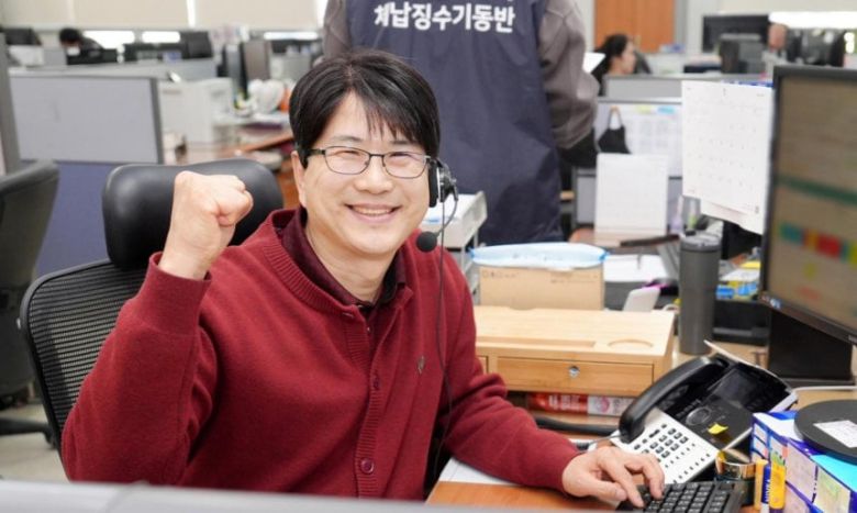 수원시 징수과 체납추적팀 신용철 주무관./ 수원시