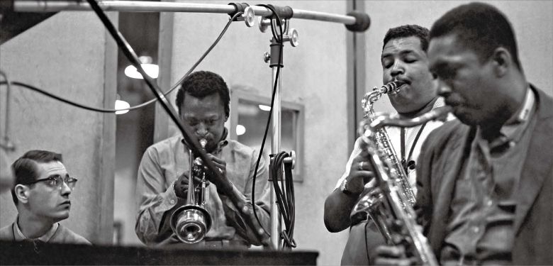 에포크재즈 최고의 명반으로 꼽히는 ‘카인드 오브 블루’에 참여한 음악인들. 빌 에번스(왼쪽부터), 마일스 데이비스, 캐넌볼 애덜리, 존 콜트레인.