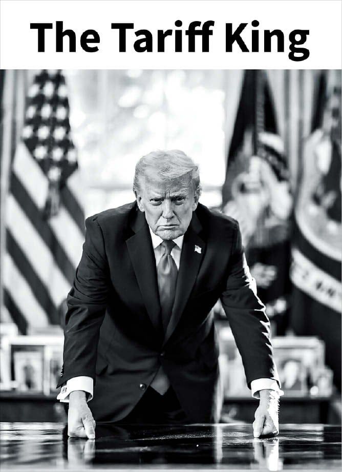 트럼프 “난 관세왕”  도널드 트럼프 미국 대통령이 16일 트루스 소셜에 자신의 사진과 함께 ‘관세왕(The Tariff King)’이라는 글자를 올렸다. /트루스 소셜
