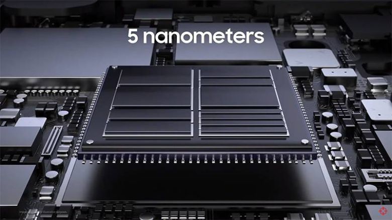 AP는 출시 국가에 따라 삼성 엑시노스2100과 퀄컴 스냅드래곤 888중 하나가 들어간다. 출처=삼성전자