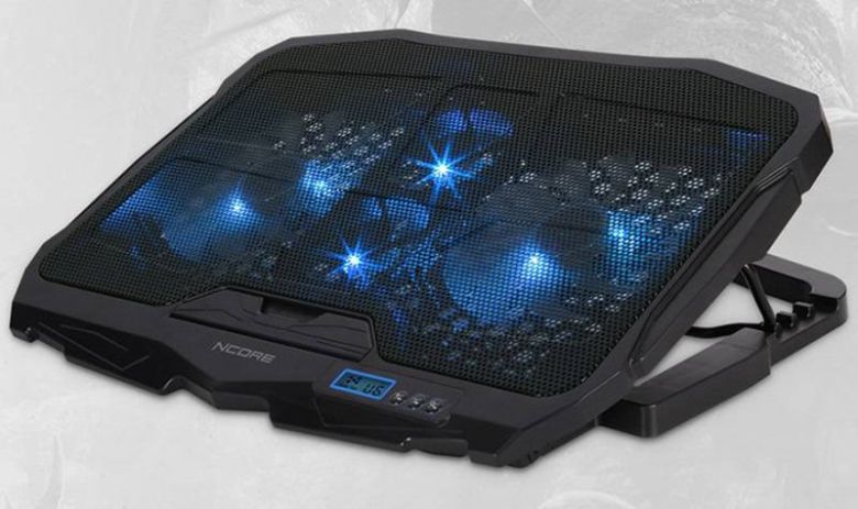 거치대를 겸하는 노트북 쿨러. 출처=앱코