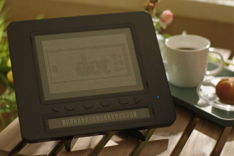 국내 기업 두 곳도 CES 최고 혁신상을 수상했다. 사진상의 제품은 소셜벤처 닷의 닷패드. 출처=소셜벤처 (주)닷