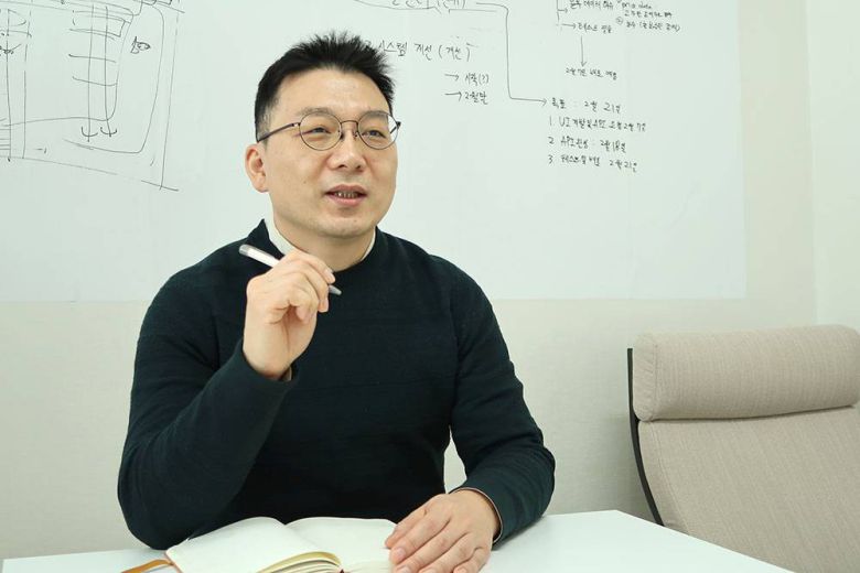 케이이티에프에 대해 설명하는 김세종 대표 / 출처=IT동아