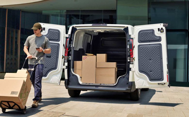 기아 PV5 카고 트렁크 / 출처=기아