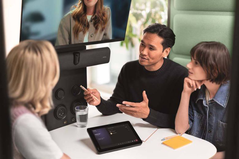 파나캐스트 40 VBS는 좁은 공간에서도 협업 효율성을 높인다 / 출처=자브라 코리아