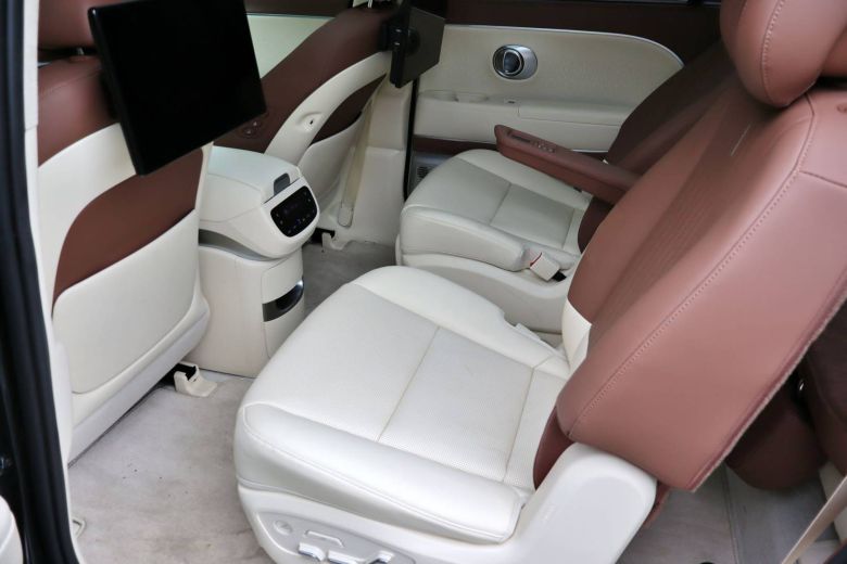 아이오닉 9 2열 공간 / 출처=IT동아