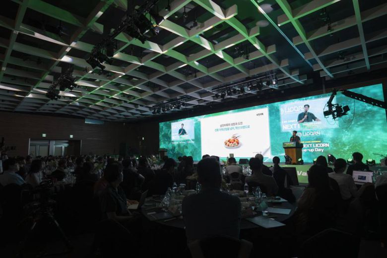 박용준 대표는 어려움에 처한 가업을 되살릴 수 있었던 배경으로 사업에 대한 몰입이라고 정리했다 / 출처=IT동아